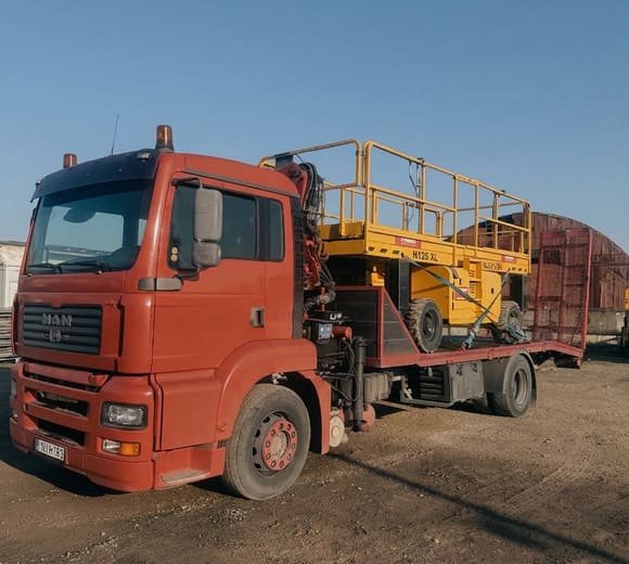 Patikimas automobilių ir technikos pervežimas